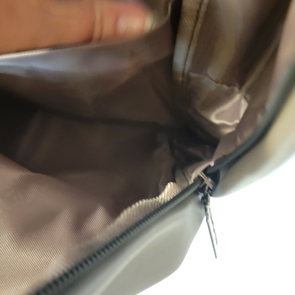 Pink Gray Womens  Backpack.  NWOT 😍 B1 - Picture 7 of 16